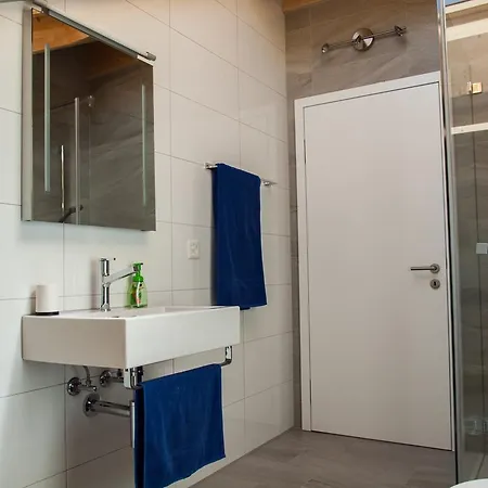 Avista Apartment